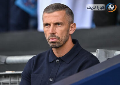 مشهد من مباراة ستراسبورج ضد باريس سان جيرمان يظهر احتفال نونو مينديز بهدف الفوز