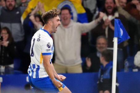 لقطات من مباريات الدوري الإنجليزي اليوم بين برايتون وولفرهامبتون وفولهام وبورنموث.