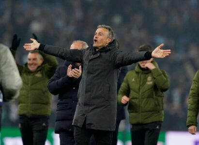 لاعبي باريس سان جيرمان يحتفلون بالتأهل لنهائي دوري أبطال أوروبا بعد مباراة بايرن ميونخ