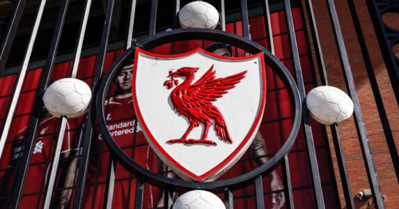 يان ديوماندي لاعب كوت ديفوار في كأس العالم 2026 وسط شائعات انتقاله لليفربول وباريس سان جيرمان