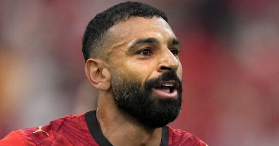محمد صلاح بقميص طرابزون سبور التركي